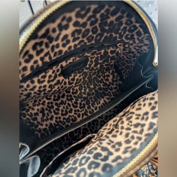 Crossi Satchel, Wallet and Coin Bag STUNNING with NWT Kate Spade Wallet 3 PC - Picture 4 of 13